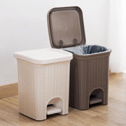 Rattan style plastic pedal trash bin with lid – KT Bazar