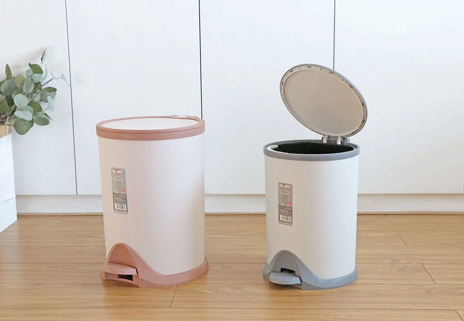 Premium pedal dustbin with inner bucket hands free waste bin – KT Bazar