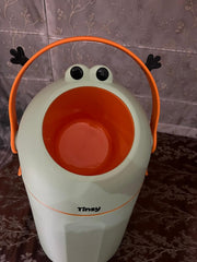 Duorenke Cartoon Trash Can | Cute Plastic Dustbin for Kids & Home (Frog bin)