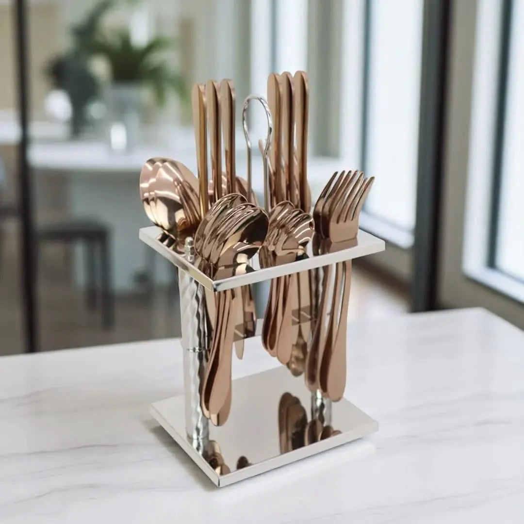 24-Piece Cutlery Set