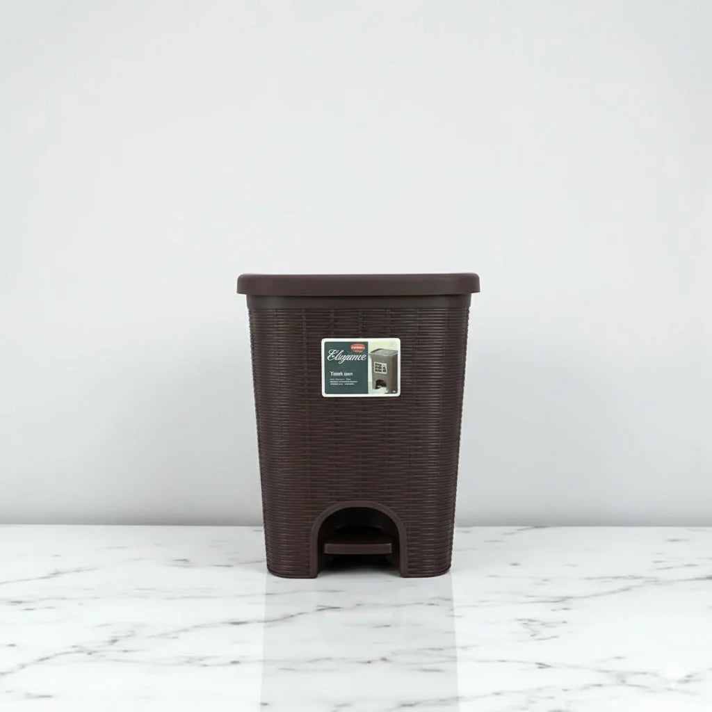Rattan style plastic pedal trash bin with lid – KT Bazar